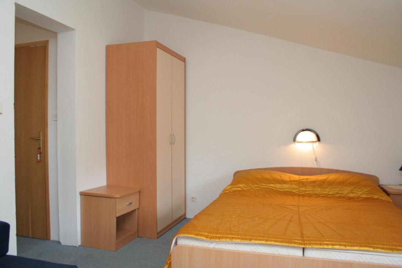 Apartments By The Sea Trpanj, Peljesac - 257 外观 照片