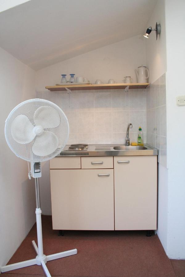 Apartments By The Sea Trpanj, Peljesac - 257 外观 照片
